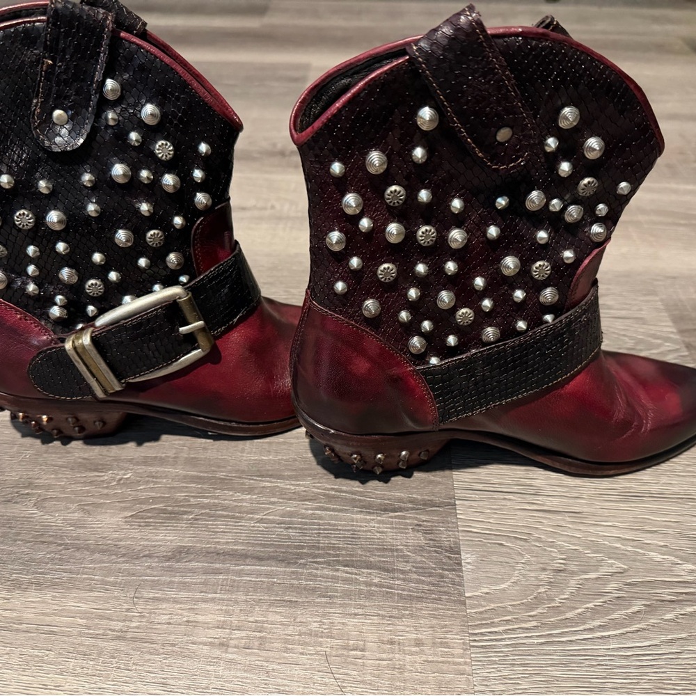 NEW Italian Leather Studded Maroon Ankle Booties